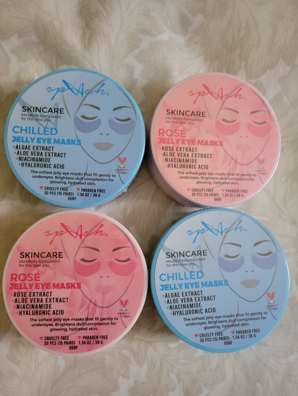 NWT Chilled & Rose Jelly Eye Masks